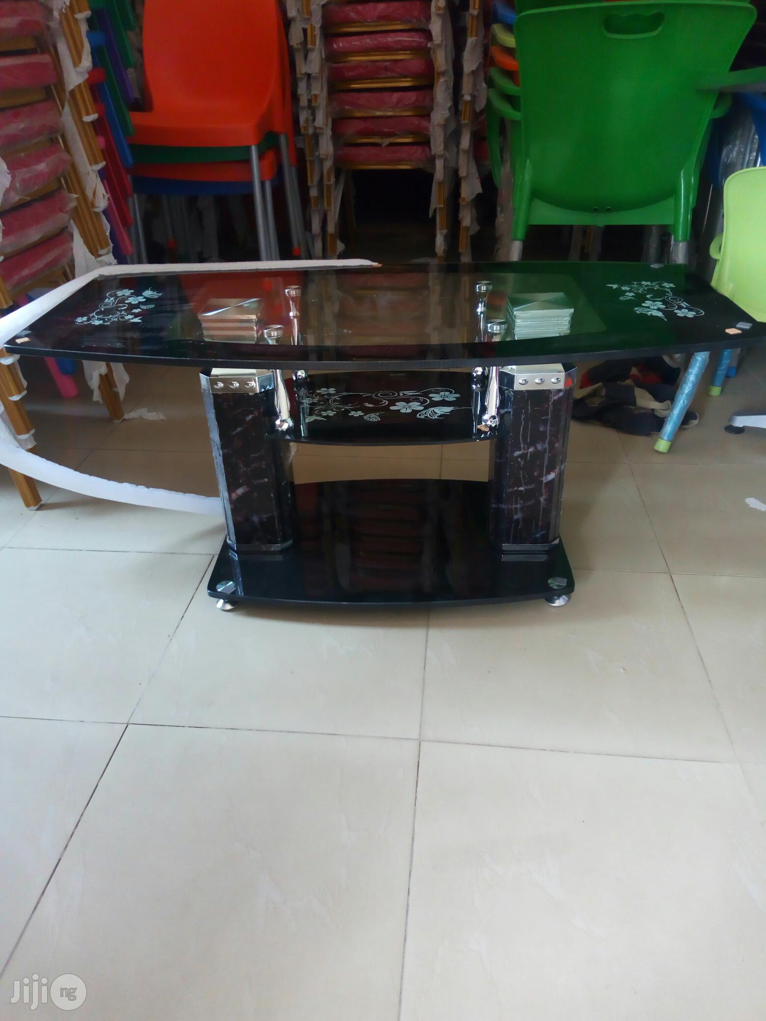 Centre Tables With Glass