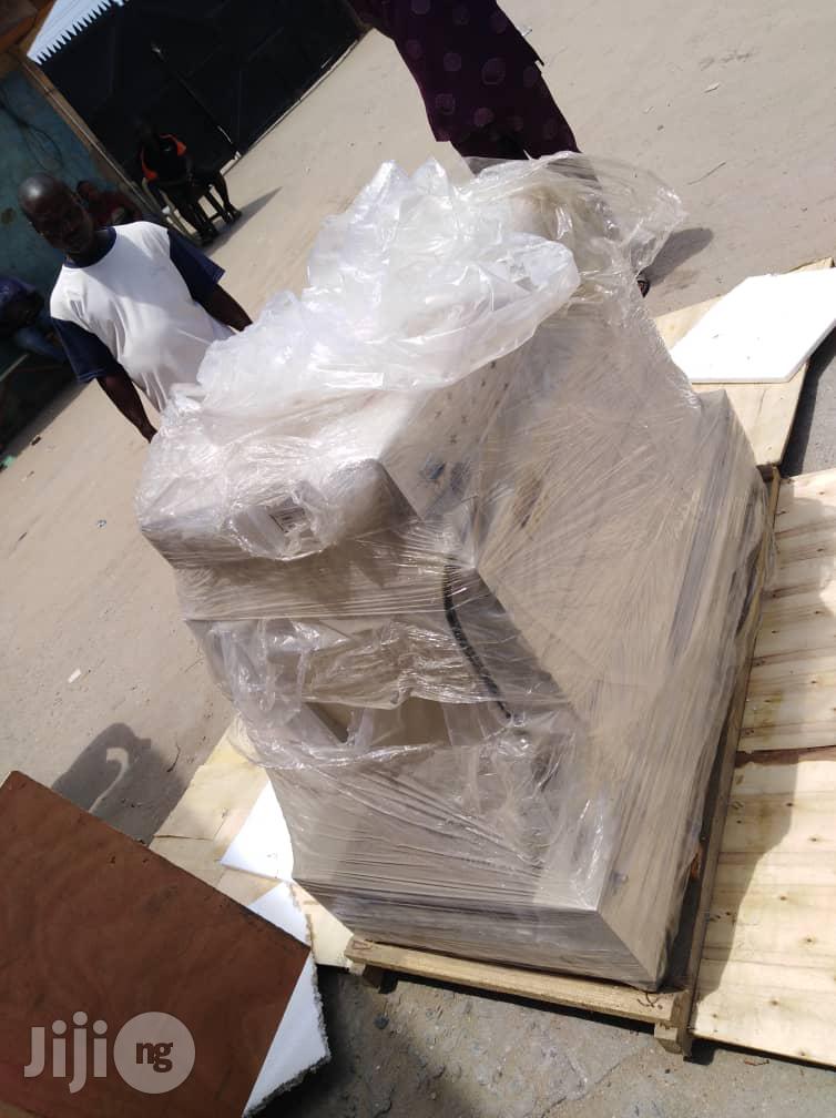 New Nylon/ Film Shrink Packaging Machine