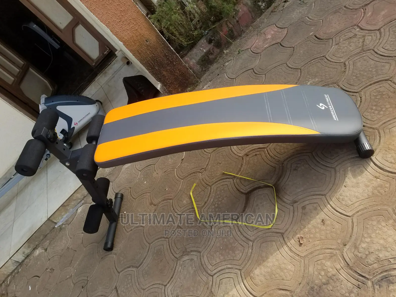 Big Sit-Up Bench Tummy Trimmer Brand New