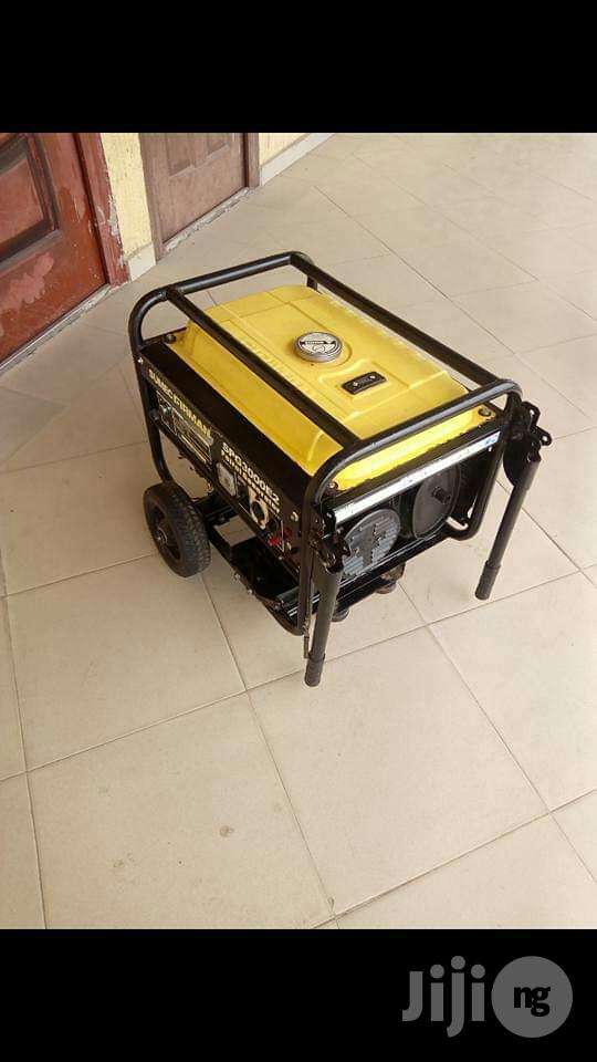 Fairly Used Very Strong 2.8KVA SUMEC FIRMAN SPG3000E2 Gen