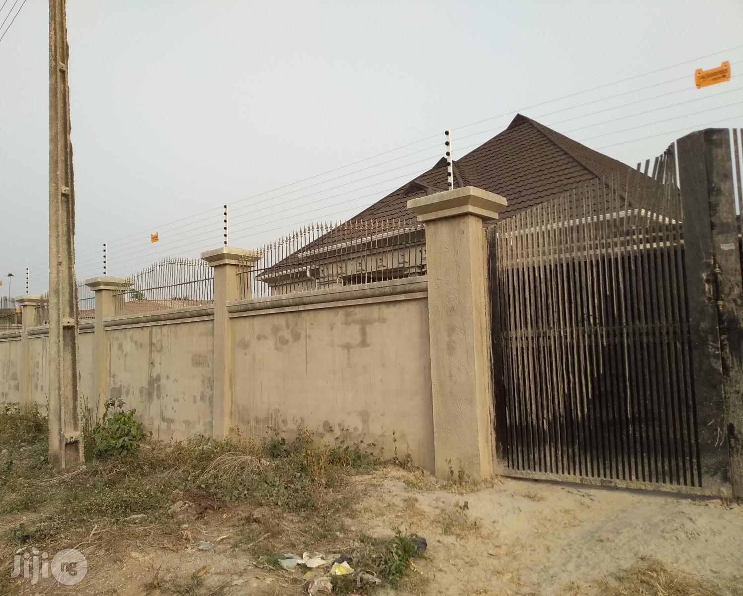 Nemtek Electric Security Fence / Fence Wire.