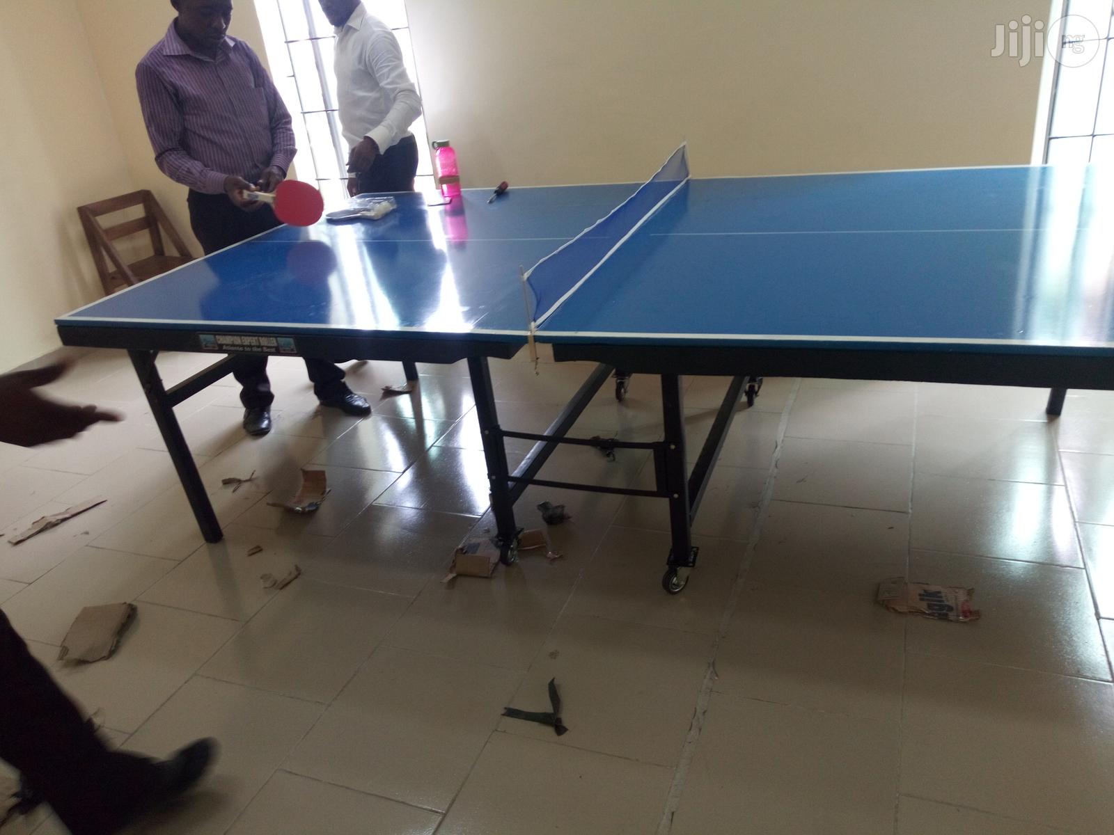 Fordable Local Tennis Board