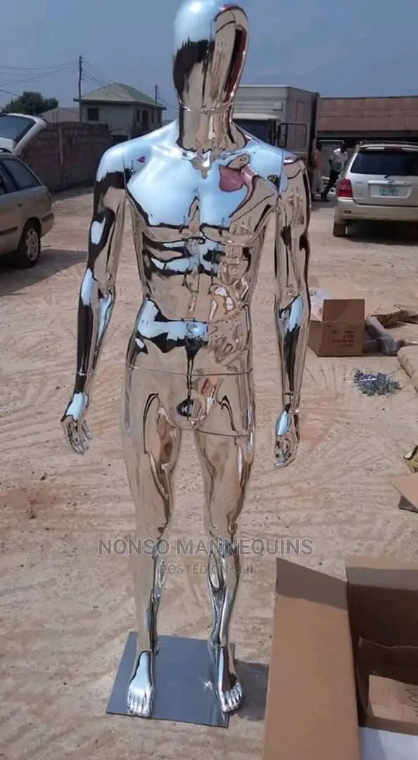P45 Face Female Gold Chrome and Silver Male Mannequin