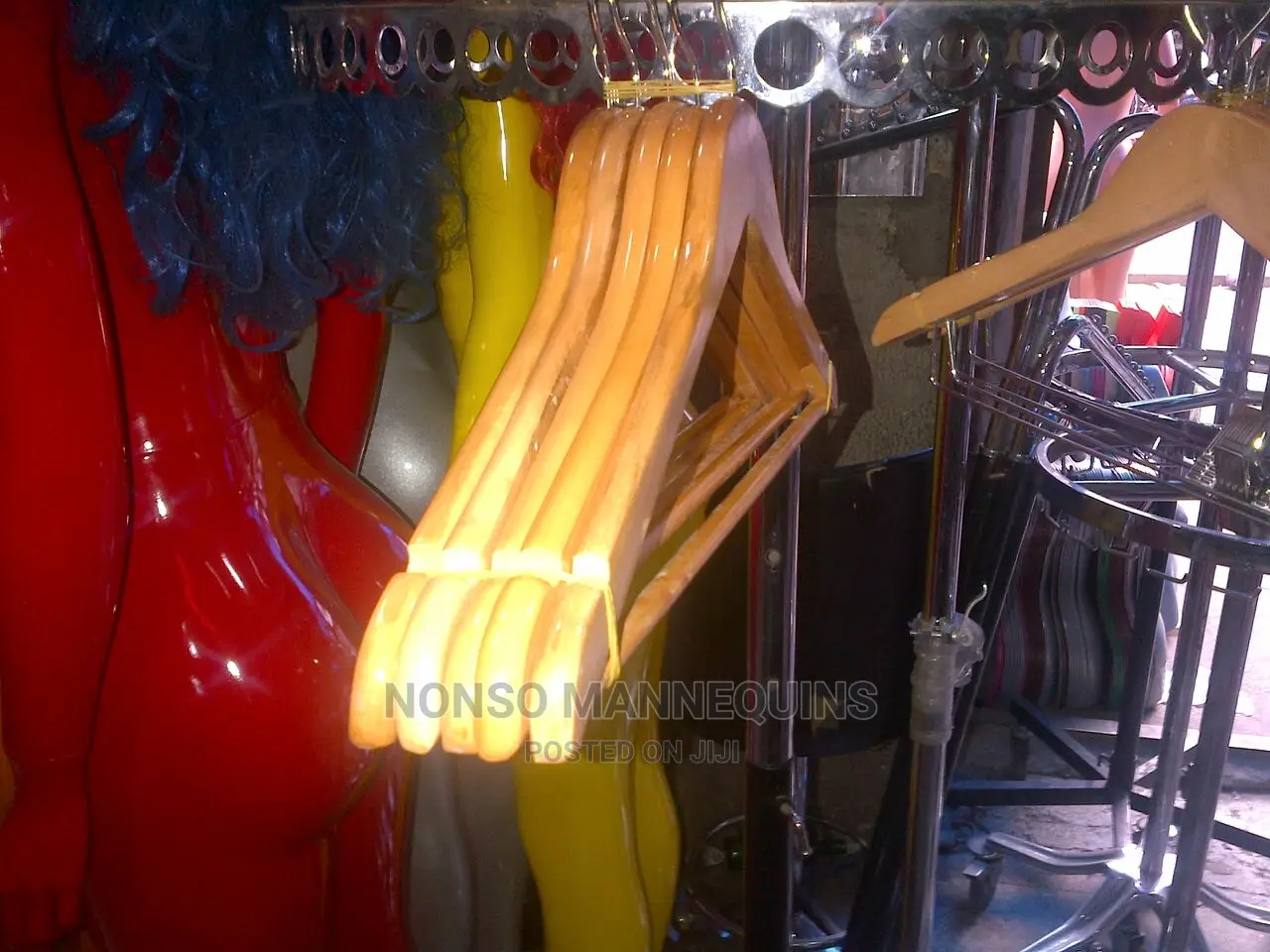 High Quality Wooden Clothes Hanger