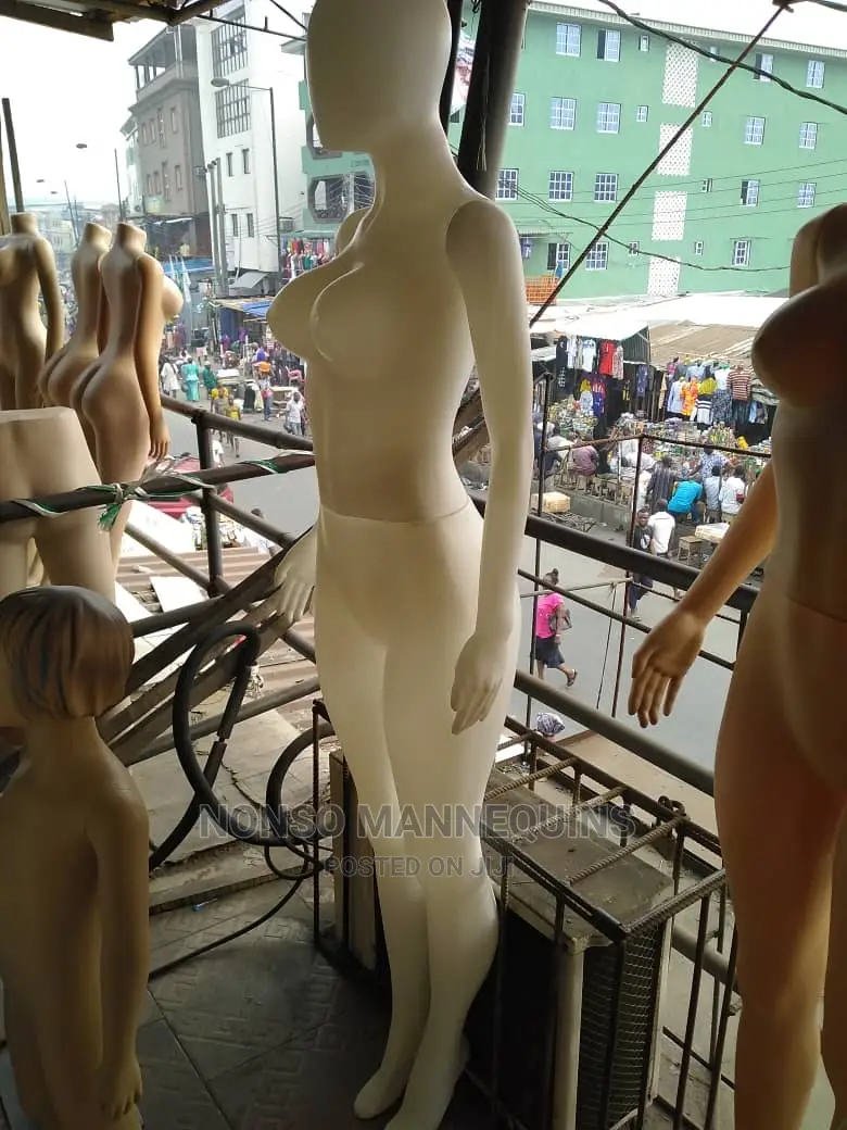 Mannequinz