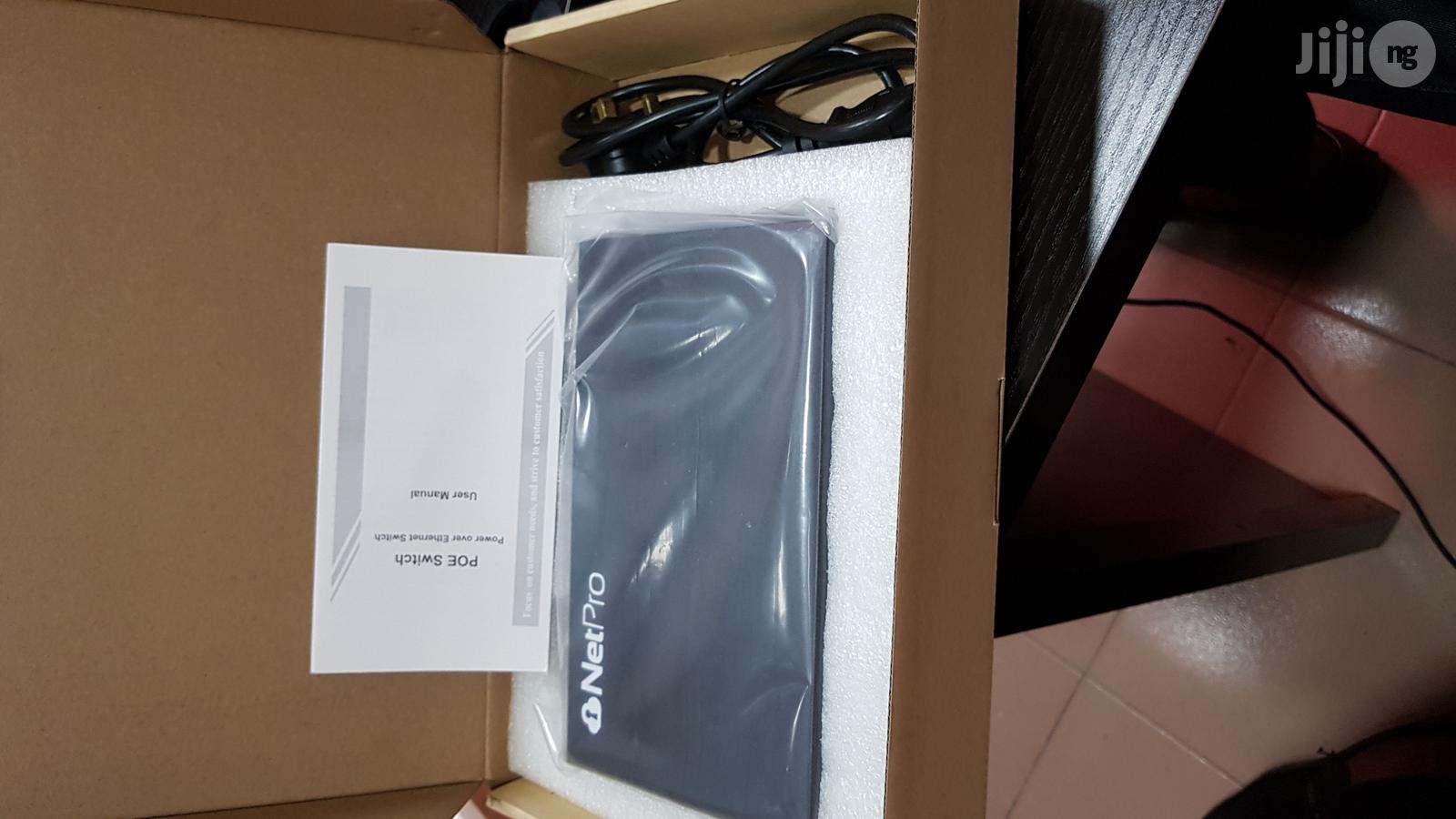 Netpro 10port Poe Switch. Gigabit 8port Poe +2gigab SFP Port