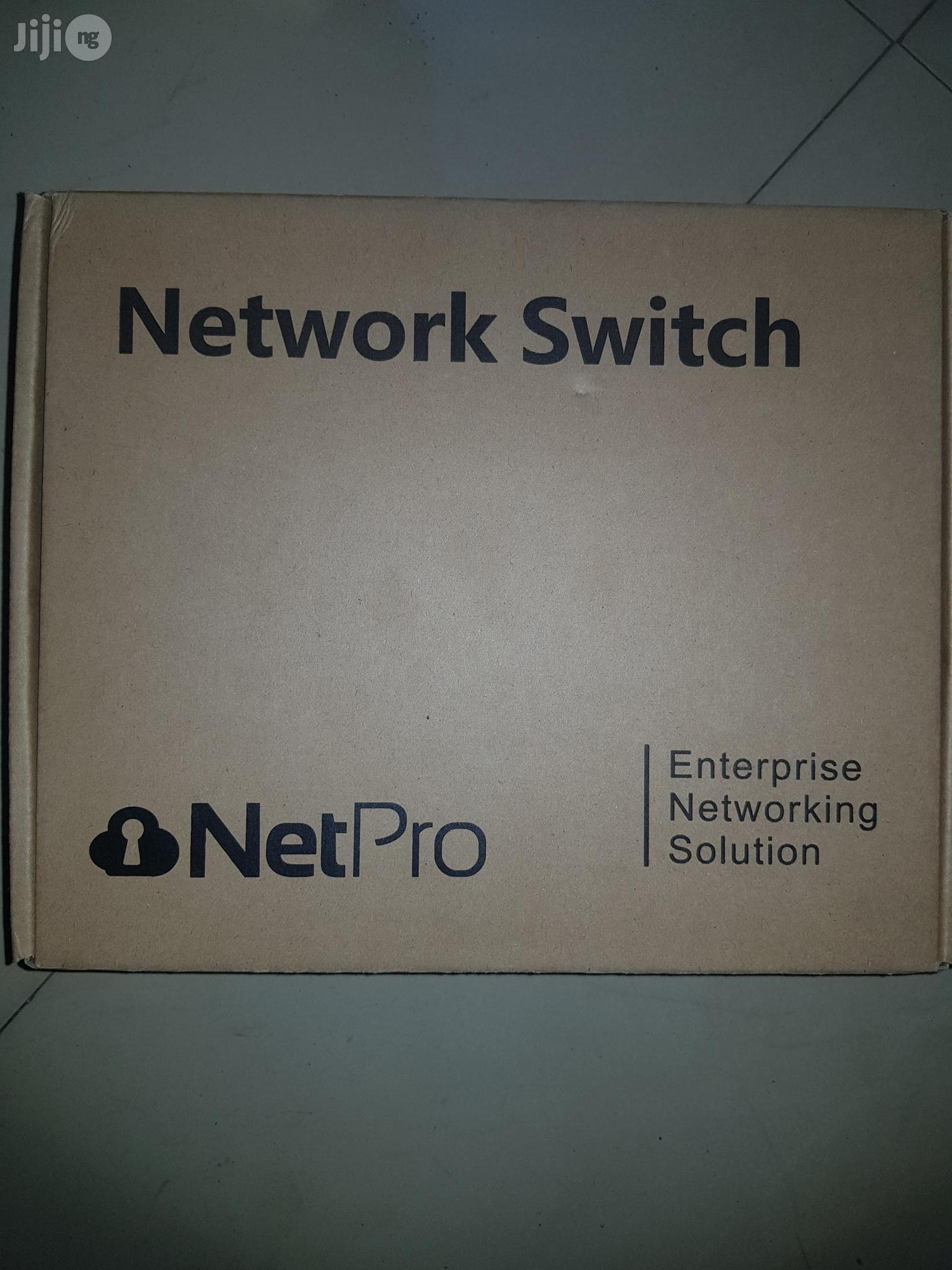 Netpro 10port Poe Switch. Gigabit 8port Poe +2gigab SFP Port