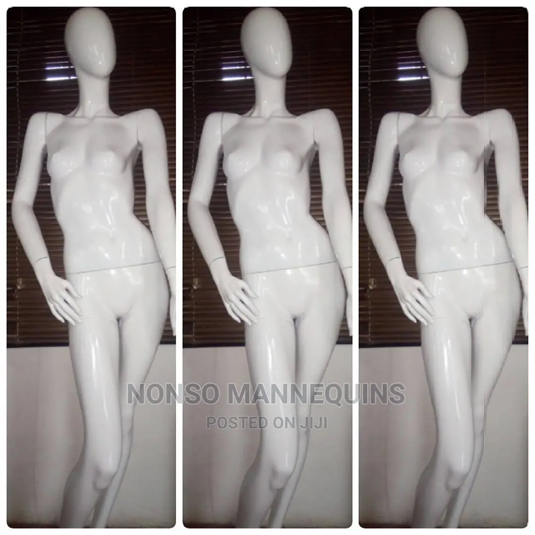 P24 Faceless Glossy White Female Display Mannequin