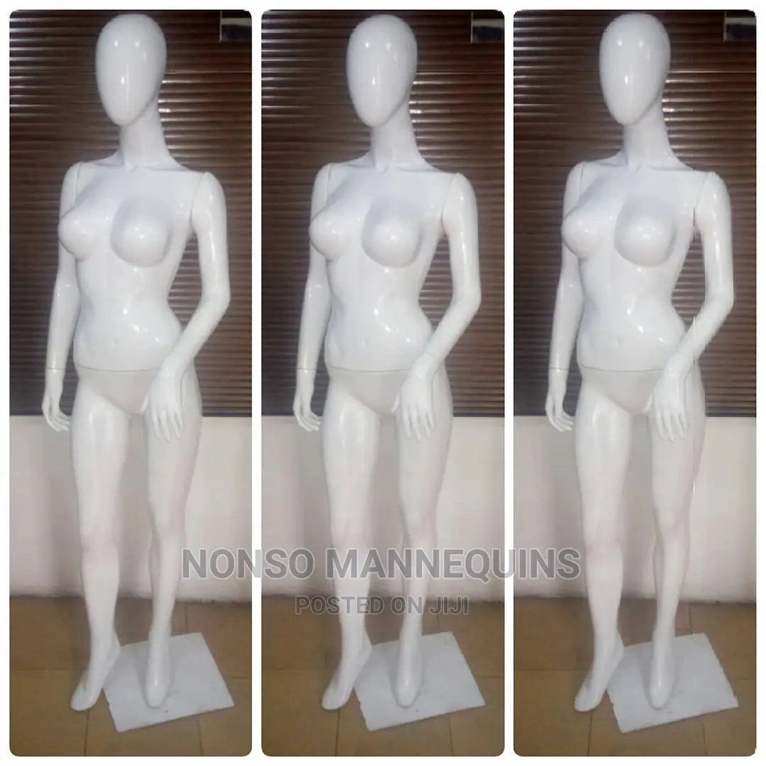P24 Faceless Glossy White Female Display Mannequin