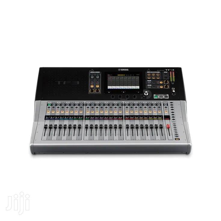 Yamaha TF3 24 Channel Mixer