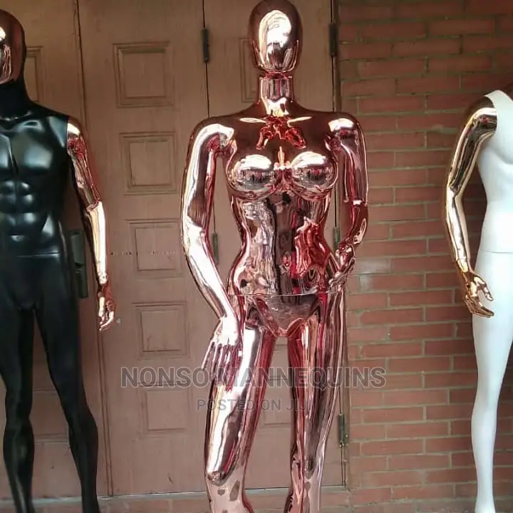Gold Chrome Big Breast Female Faceless Mannequin