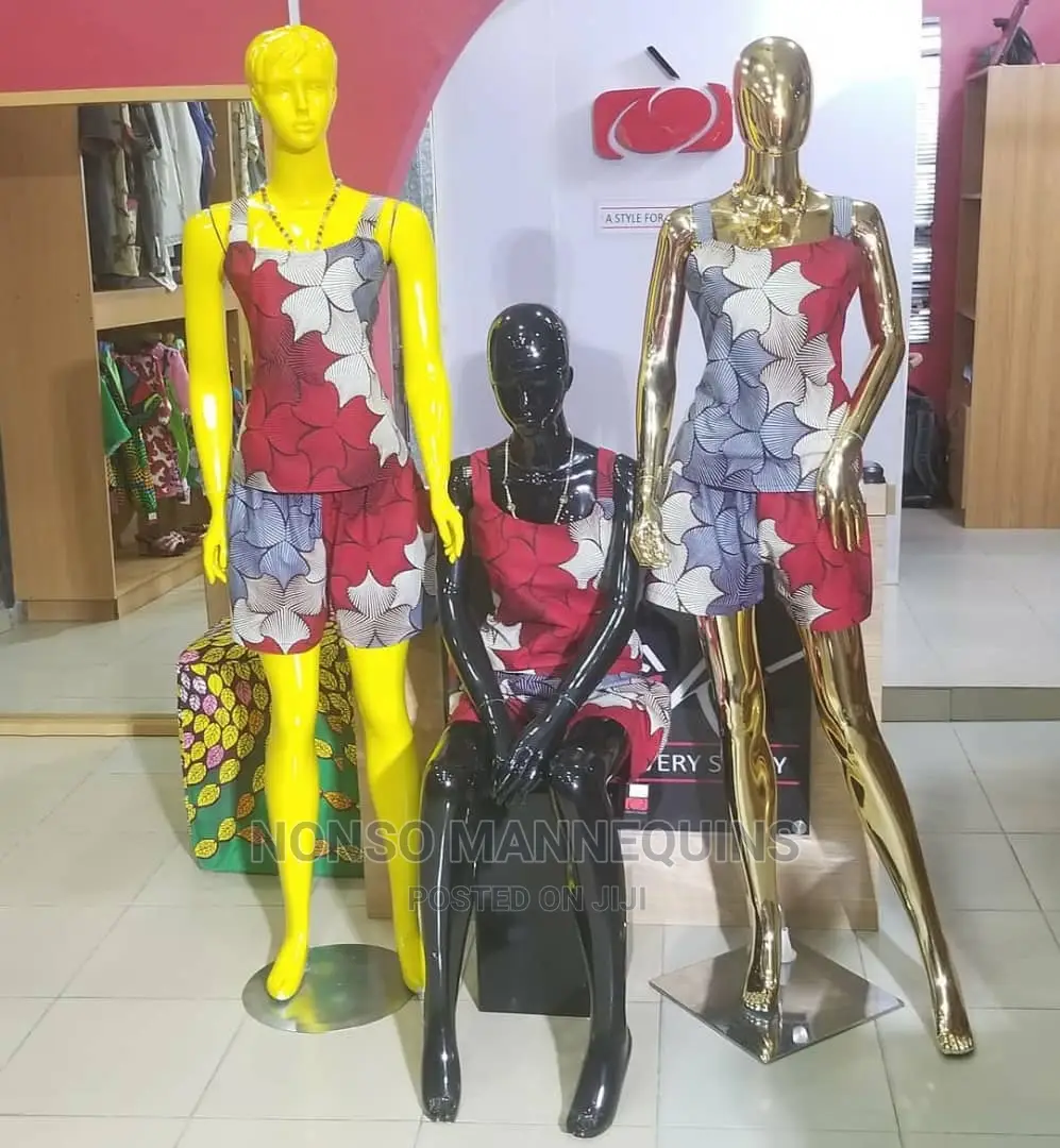 Rentals Mannequins. Male and Female (Module)