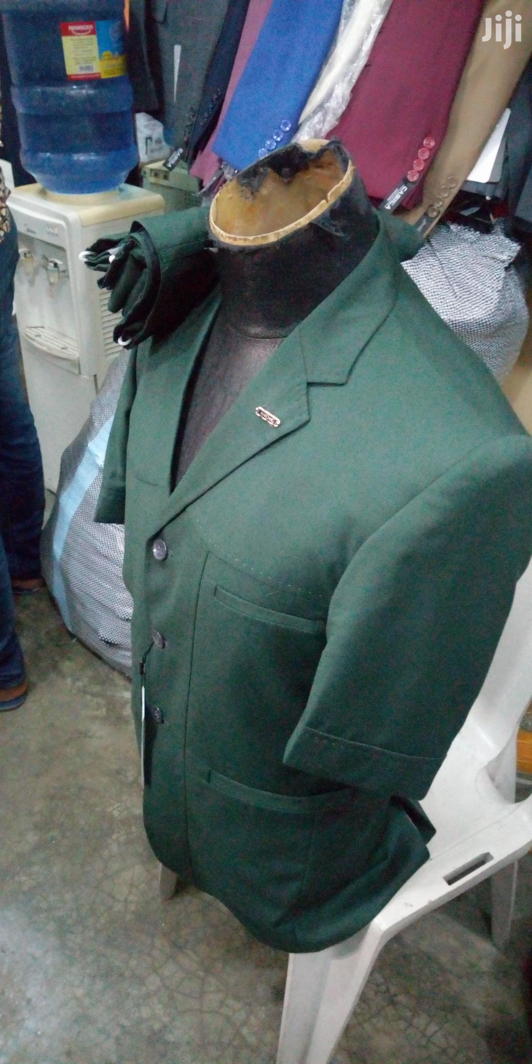 Top Quality Wedding and Office Suits-Plain and Designers