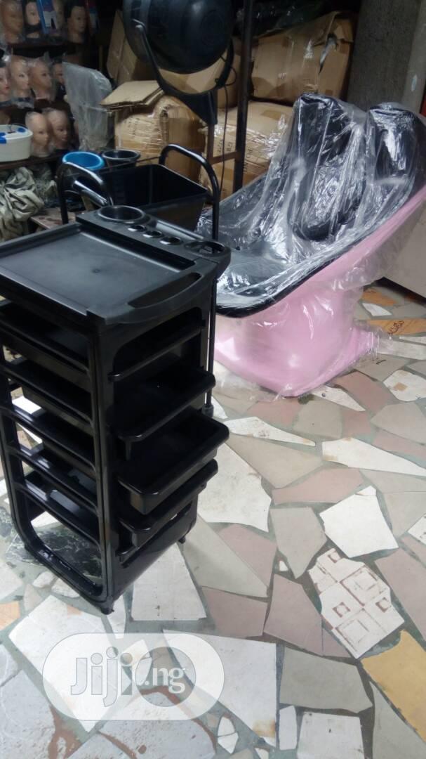 Quality Trolly For Salon