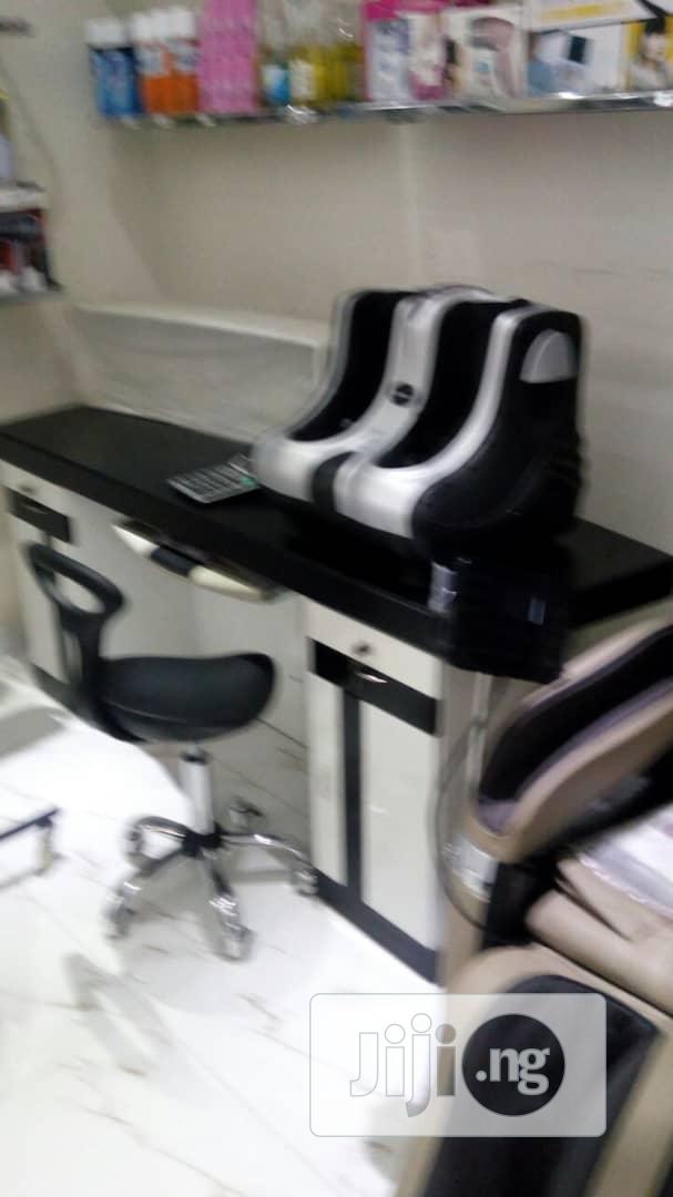 Saloon Equipments