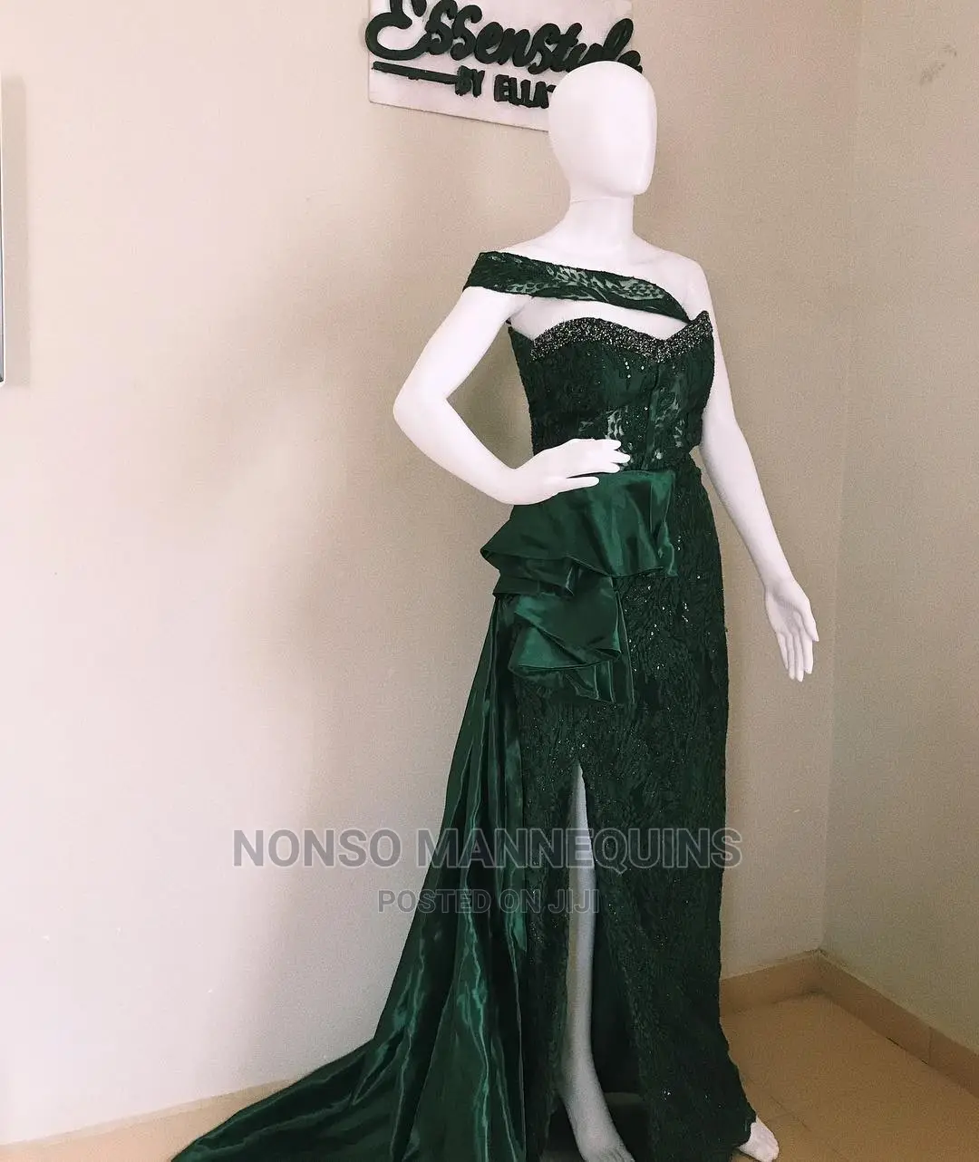 Silver Chrome Small Size Female Mannequins
