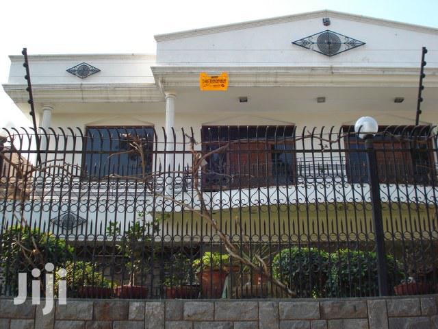 Installation Of Electric Perimeter Fence