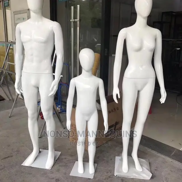 Glossy White Female Mannequins 8