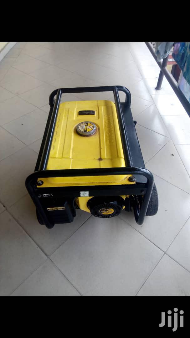 Neatly Used 2.8KVA SUMEC FIRMAN SPG3000E2 Copper Generator