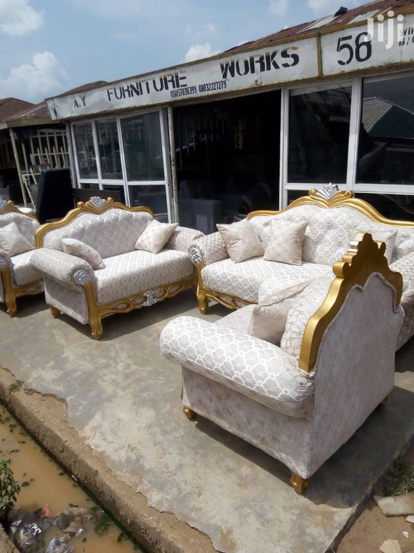 Modern 7 Seater Living Room Fabric Made Royal Sofa Chair.