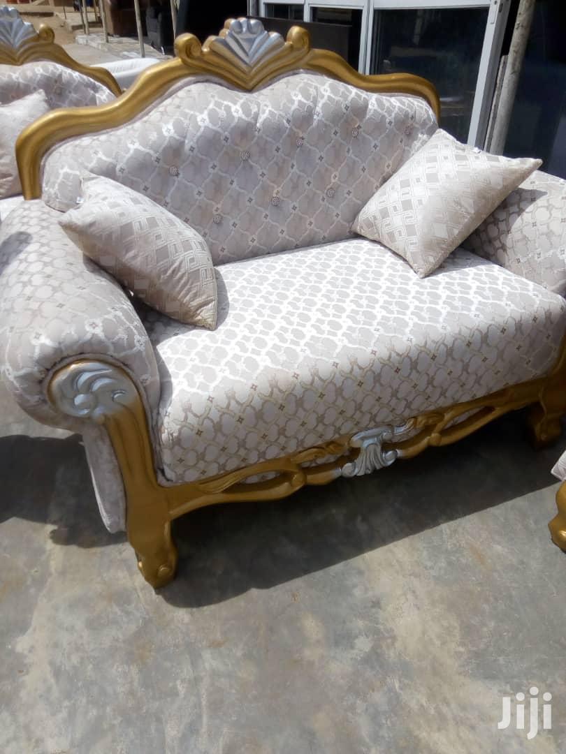 Modern 7 Seater Living Room Fabric Made Royal Sofa Chair.