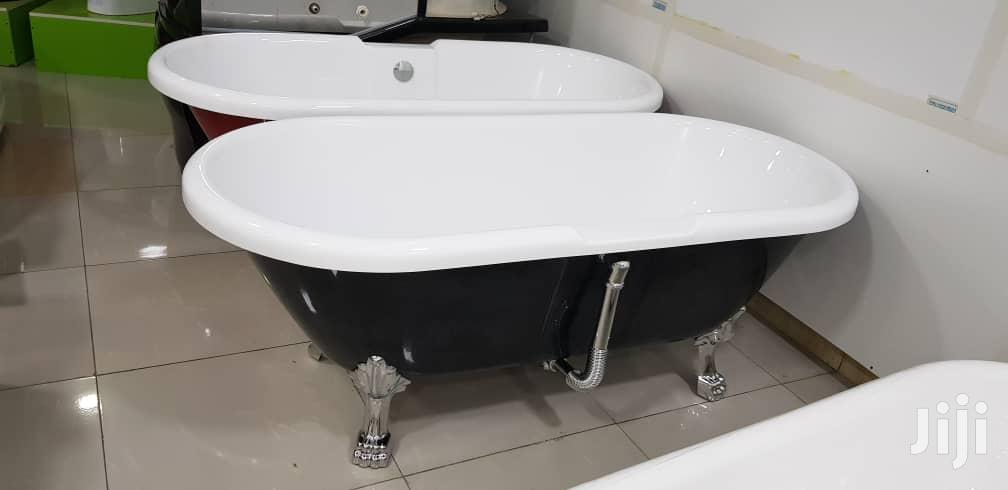 England Acrylic Bathtub
