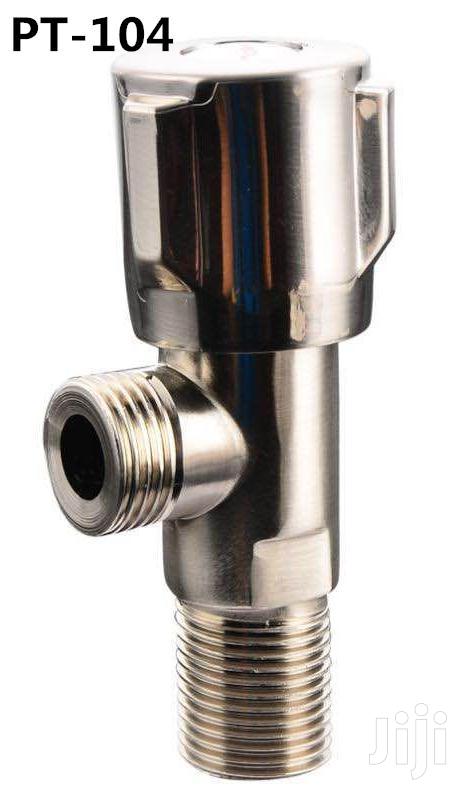 England Angle Valve