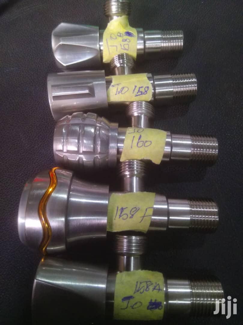 England Angle Valve