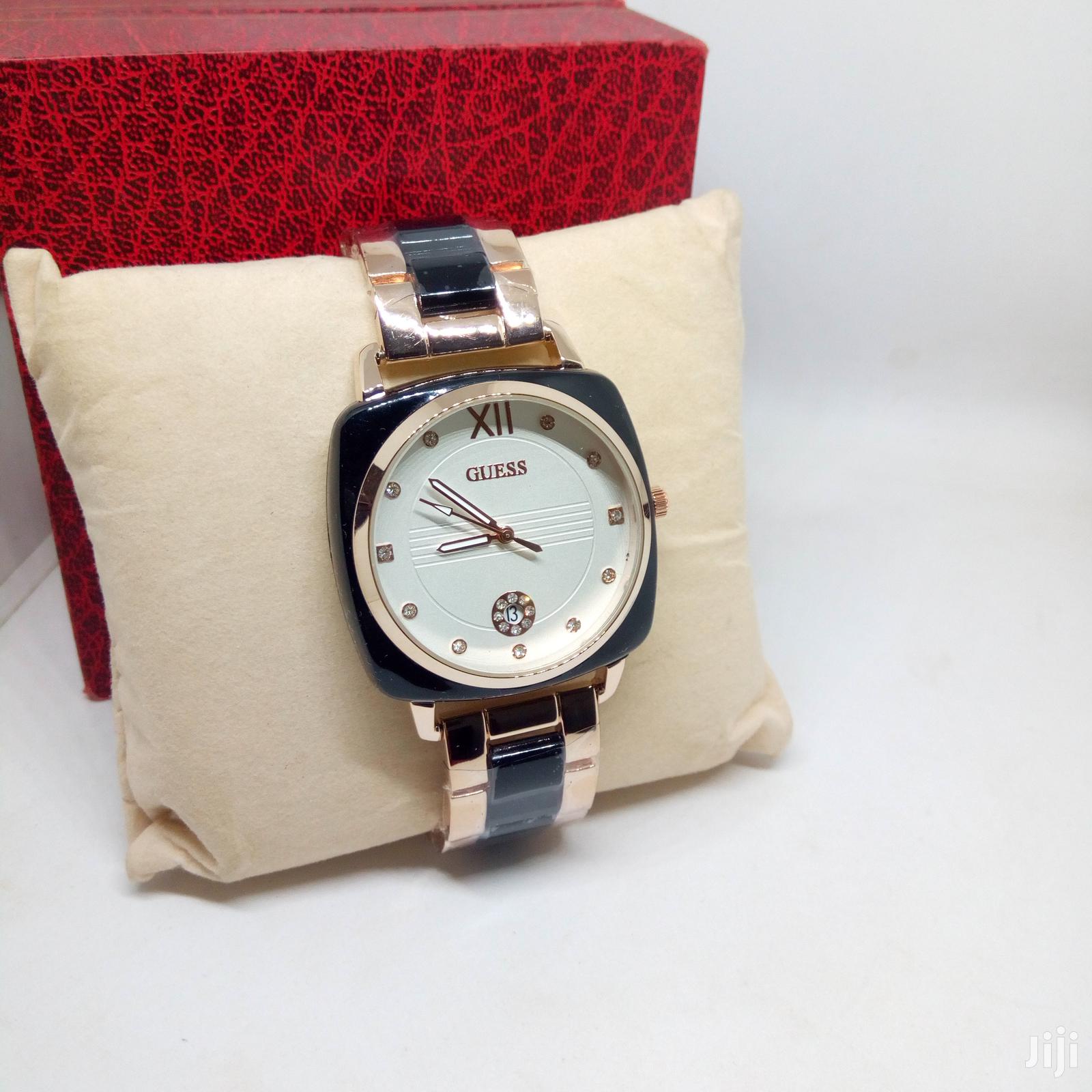 Guess Exotic Wrist Watch