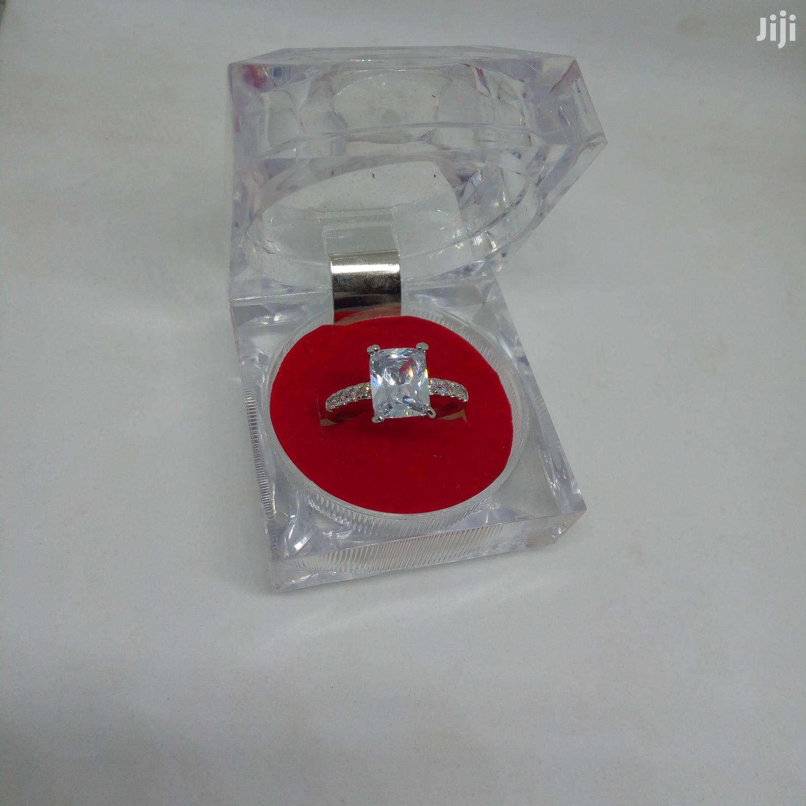 Zain Vick Ladies Engagement Ring - Silver