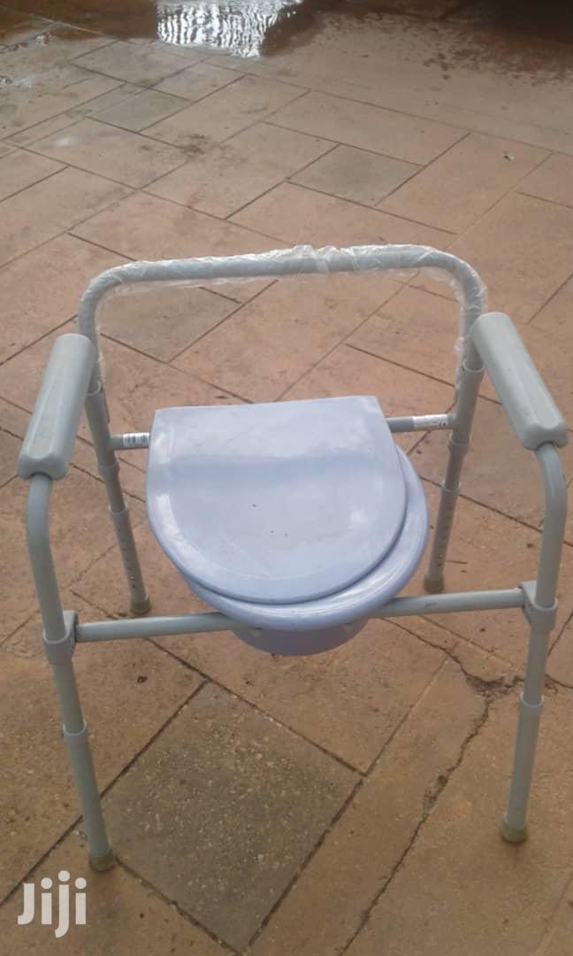 Komod Seat