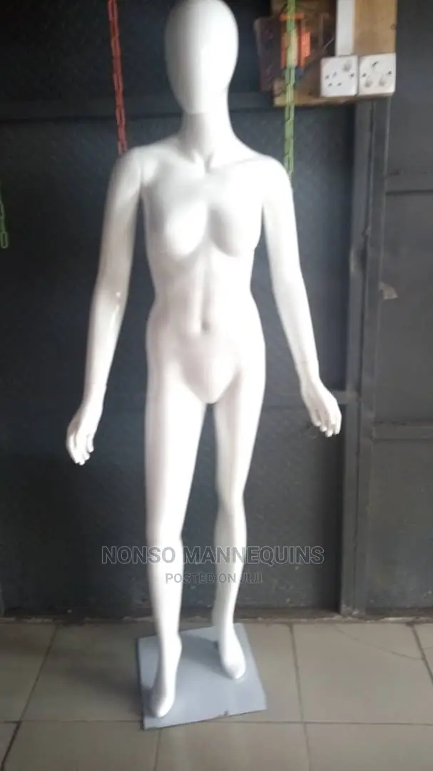Egg Head Glossy White Female Mannequin 7