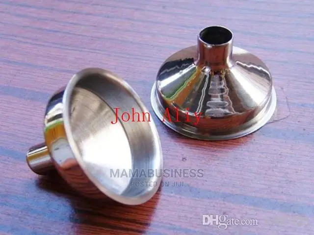 Stainless Steel Hip Flask Funnel - Silver