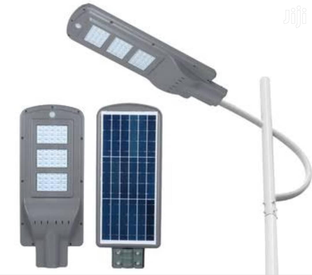 90w High Bright All in One SOLAR Street Light