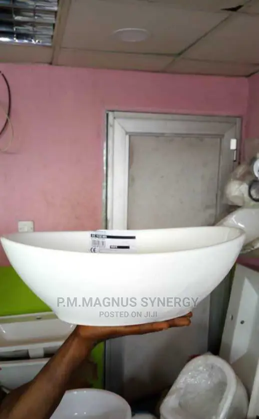 England Standard Twyford Wash Hand Basin.
