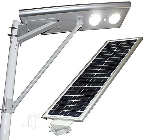 Company Felicity 30 Watt-50w All in One SOLAR Street Light
