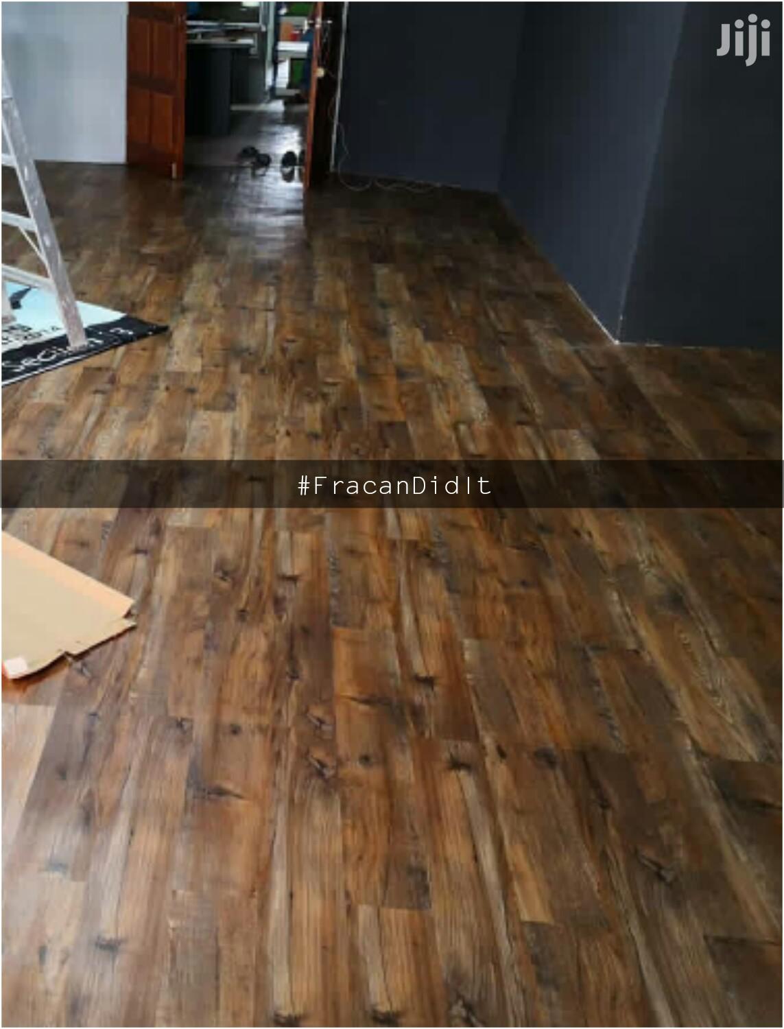 Trendy Water Friendly PVC Wood-Like Floating Floors.