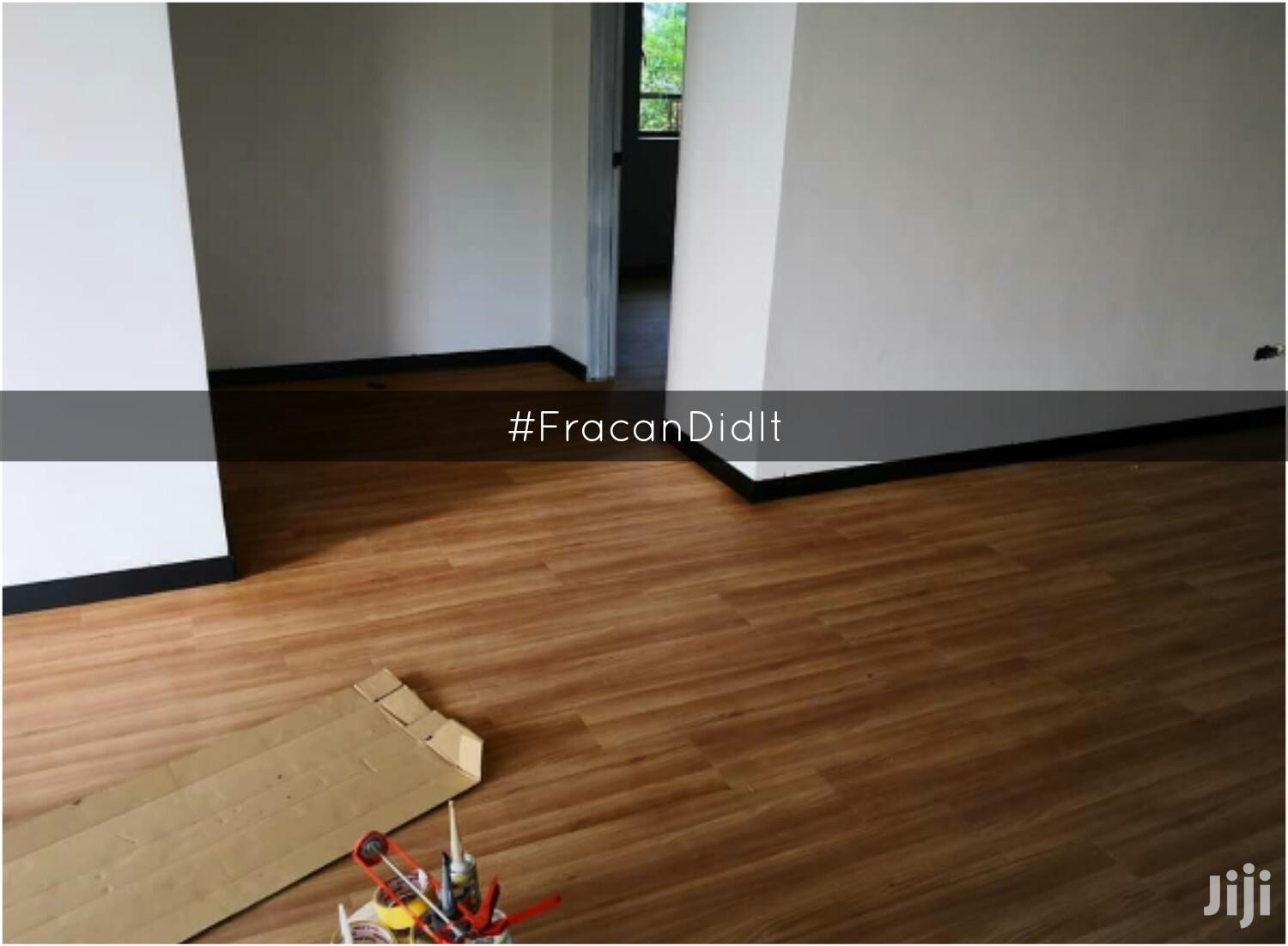 PVC Vinyl Floating Wood-Like Floor.