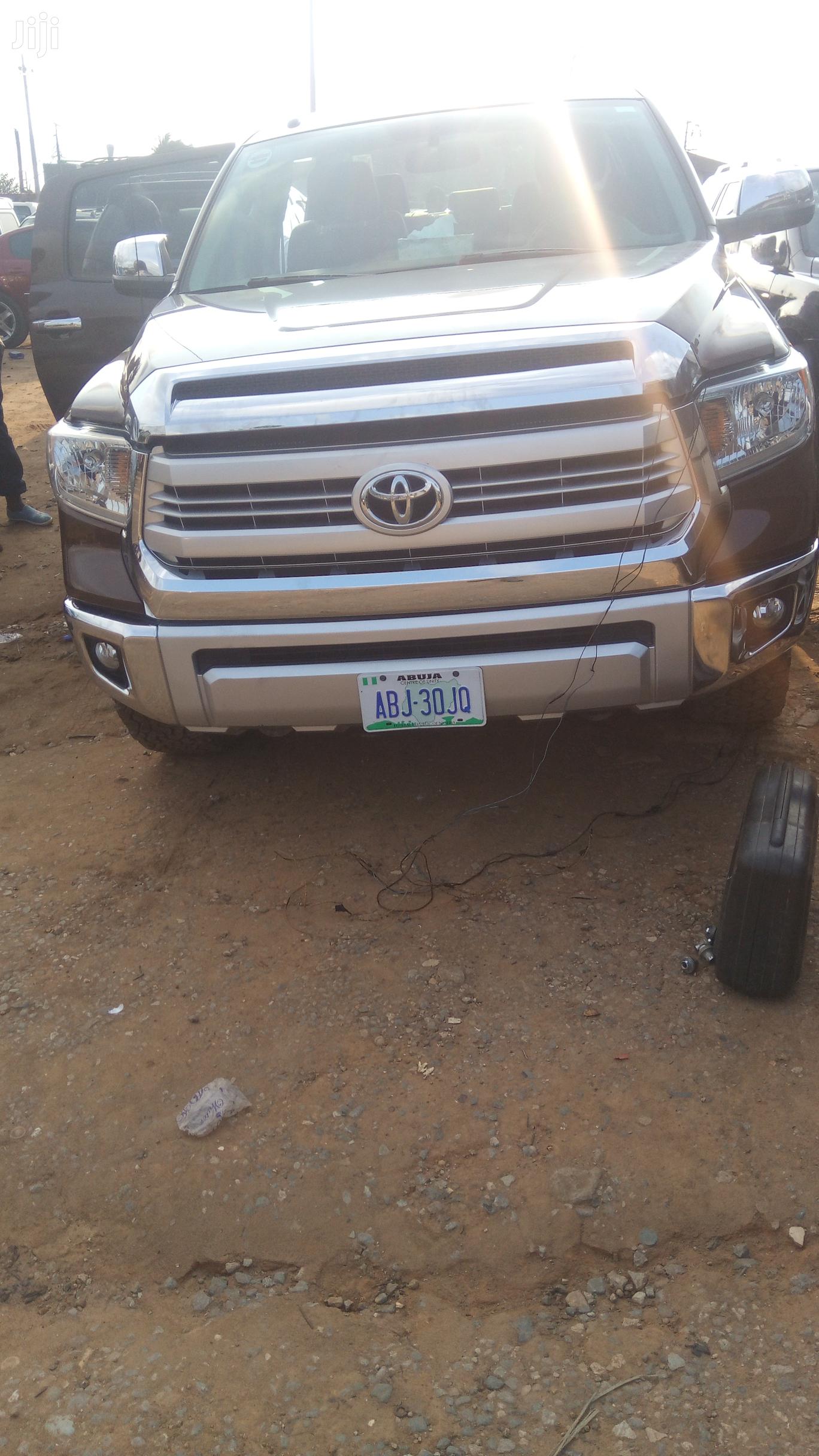 Toyota Trudra Side Mirrors
