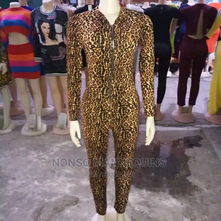 Headless Female Bursty Mannequin New