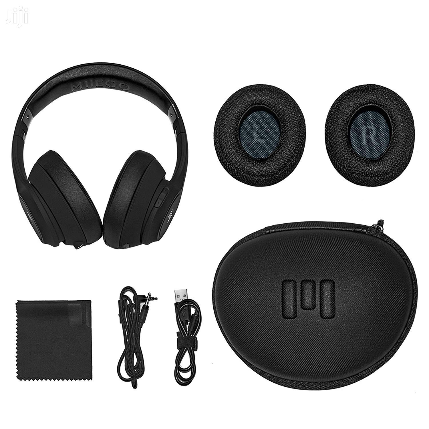MIIEGO BOOM - Premium Wireless On-ear Headphones - Black