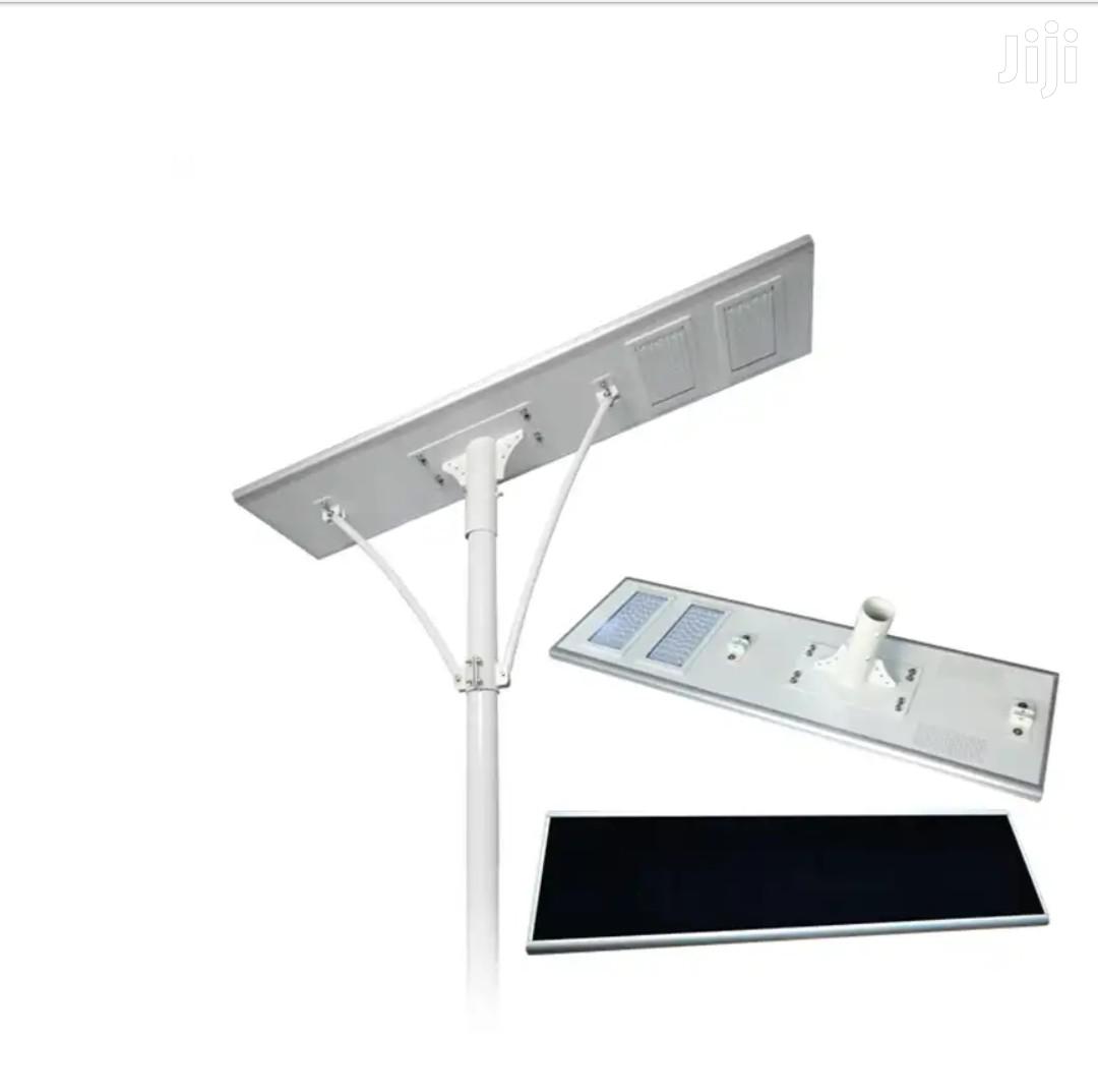 60-100 Watts Integrated Solar LED Street Light