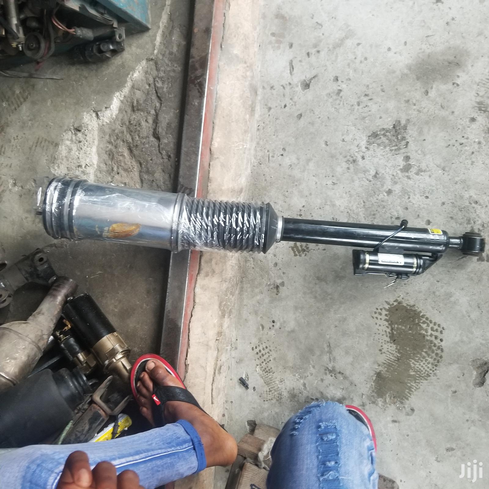 Mercedes E220 Shock Absorber