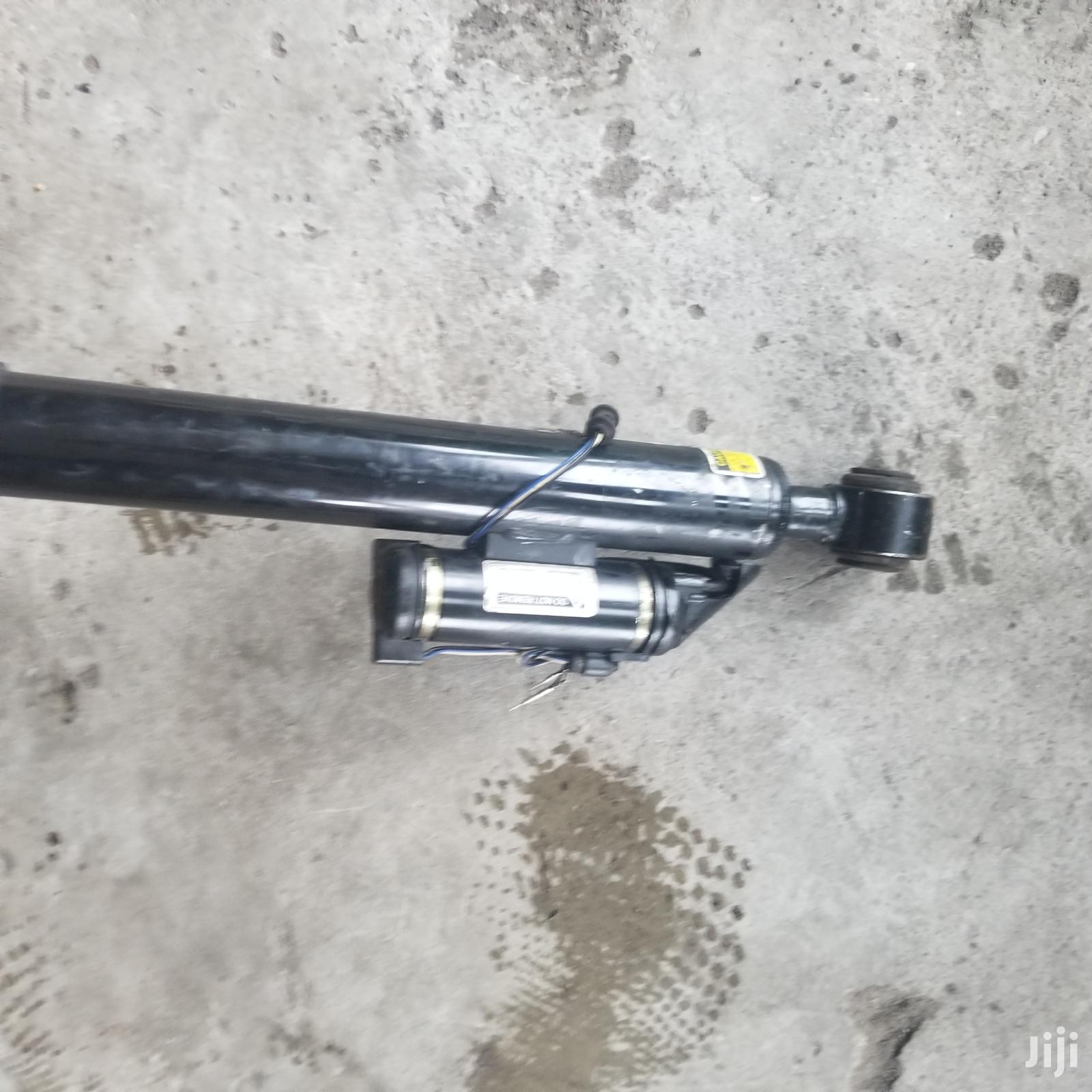Mercedes E220 Shock Absorber