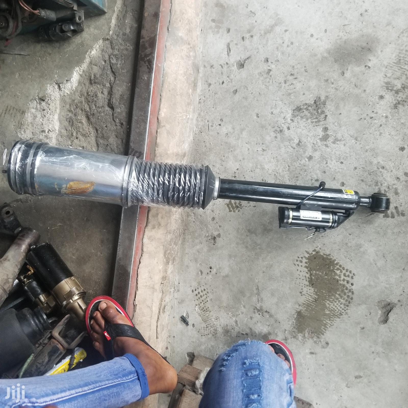 Mercedes E220 Shock Absorber