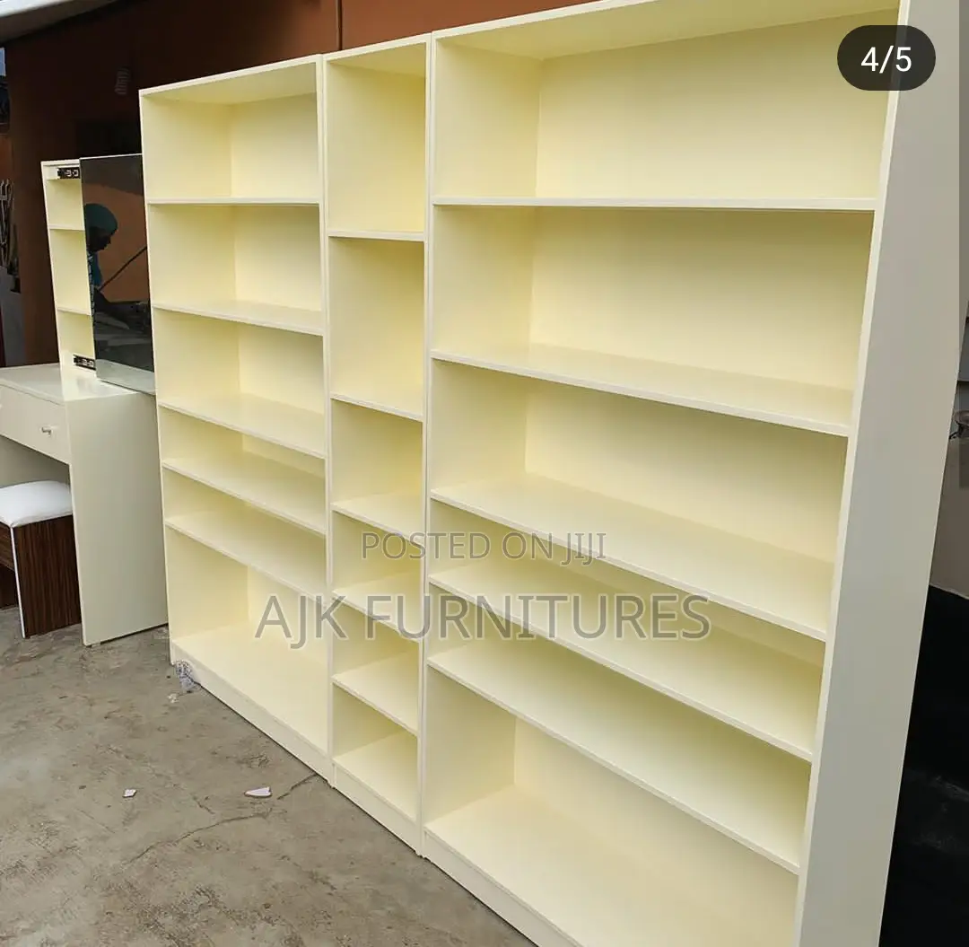 Exquisite Shoe/Bag Rack and Dressing Mirror
