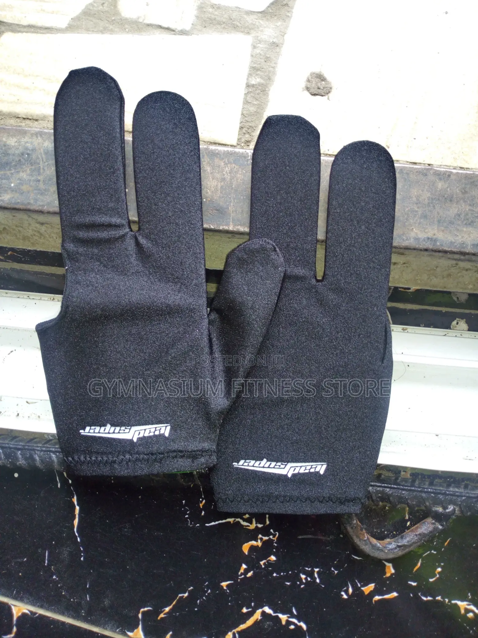 Snooker Glove a Pair