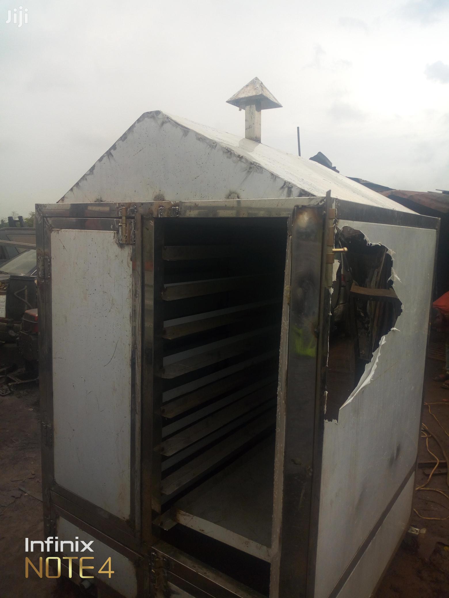 Oven For Bread,Cake And Smoking Fish