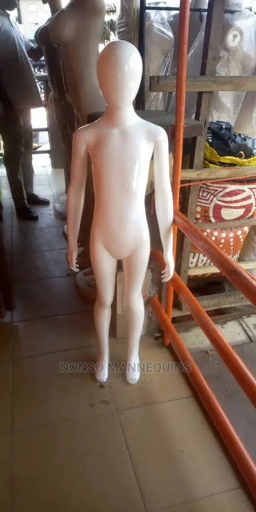 Age 10 To 12 Glossy White Children Manneqyin Display New