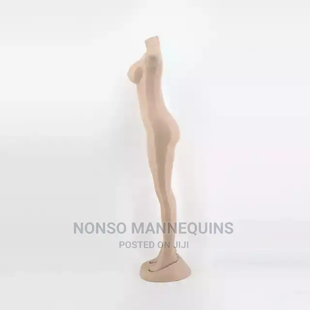 Big Breast And Big Bum Bum Headless And Armless Manneq
